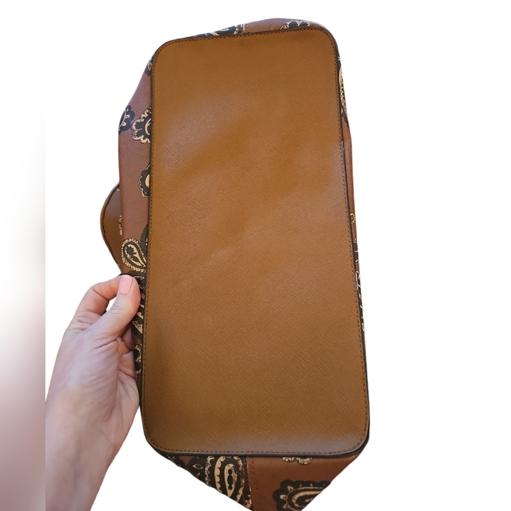 Michael Kors EMRY PAISLEY PRINT LUGGAGE BROWN  LARGE TOTE BAG purse brown - Picture 2 of 7